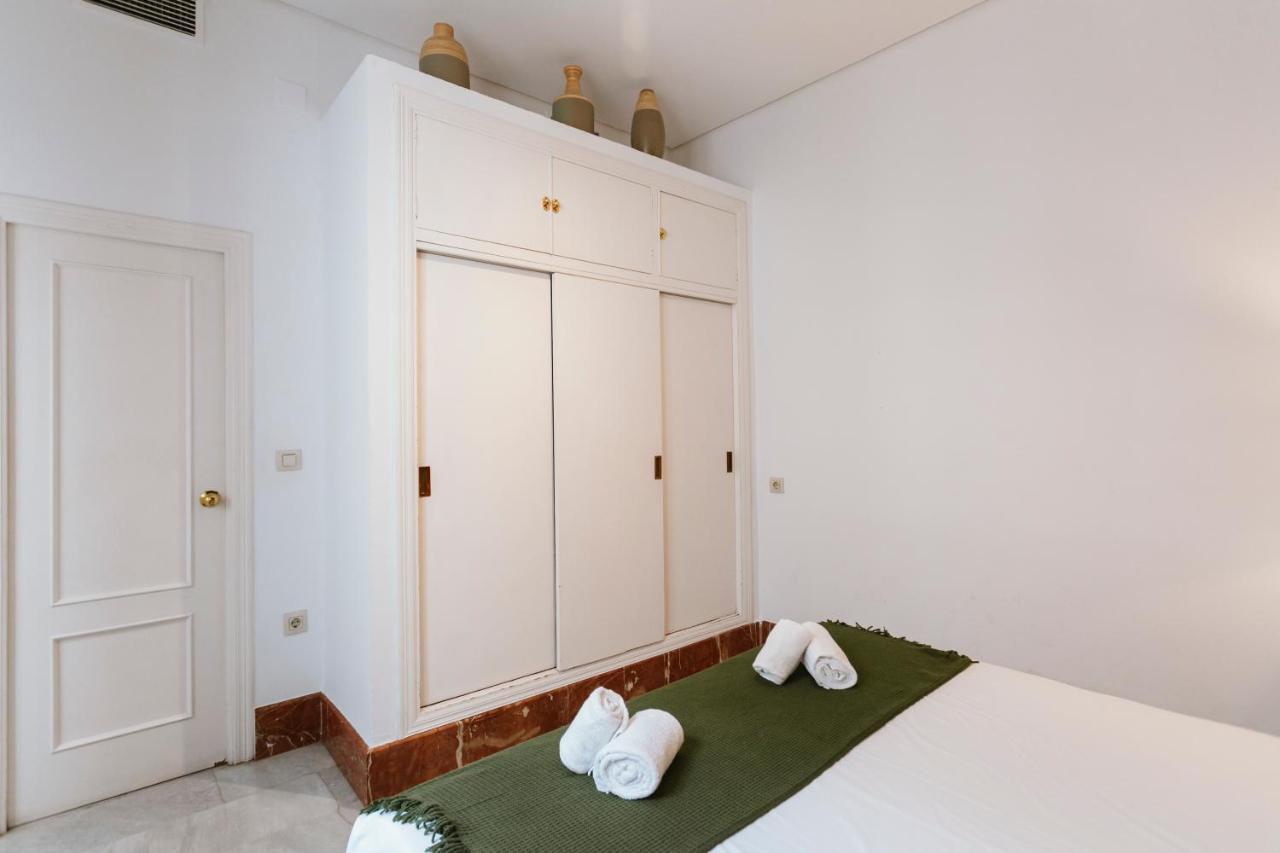 Bright And Cozy-1Bd 1Bth & 2Bd 1Bth- La Giralda Apartamento Sevilha Exterior foto