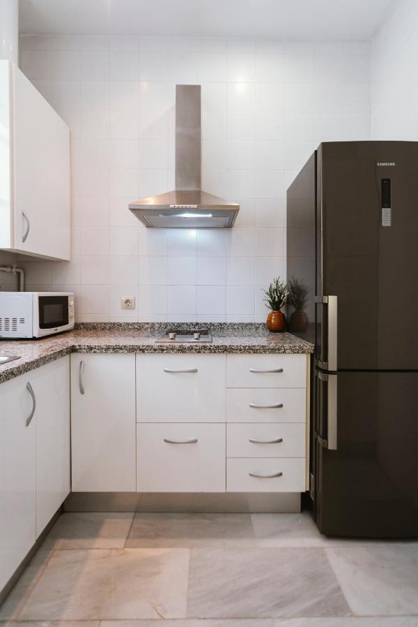 Bright And Cozy-1Bd 1Bth & 2Bd 1Bth- La Giralda Apartamento Sevilha Exterior foto
