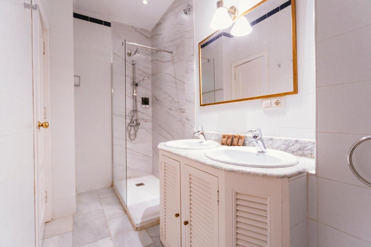 Bright And Cozy-1Bd 1Bth & 2Bd 1Bth- La Giralda Apartamento Sevilha Exterior foto