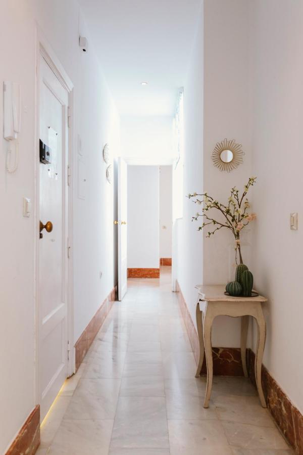 Bright And Cozy-1Bd 1Bth & 2Bd 1Bth- La Giralda Apartamento Sevilha Exterior foto