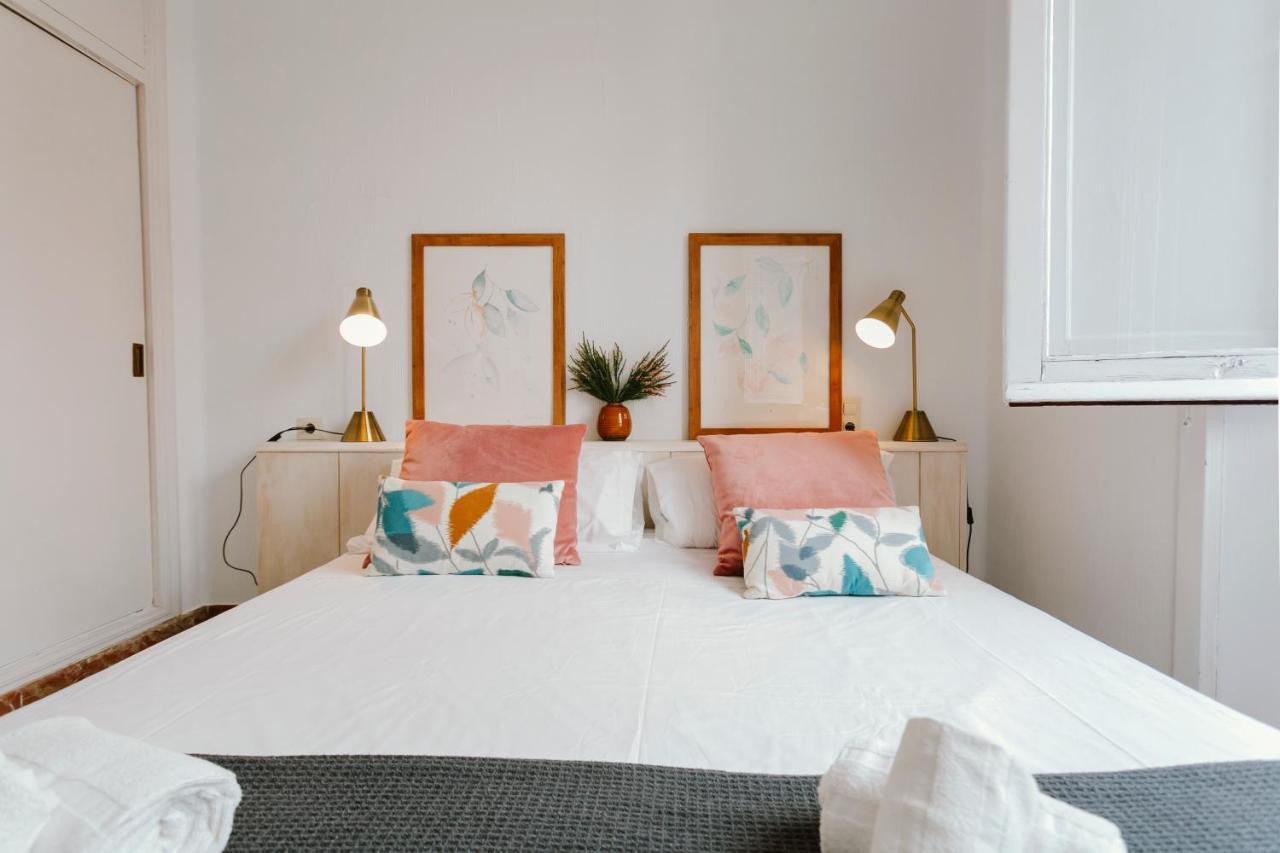 Bright And Cozy-1Bd 1Bth & 2Bd 1Bth- La Giralda Apartamento Sevilha Exterior foto