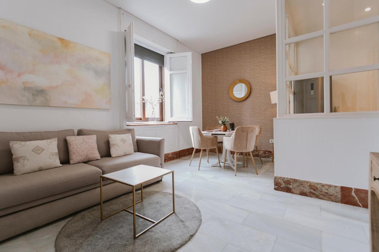 Bright And Cozy-1Bd 1Bth & 2Bd 1Bth- La Giralda Apartamento Sevilha Exterior foto
