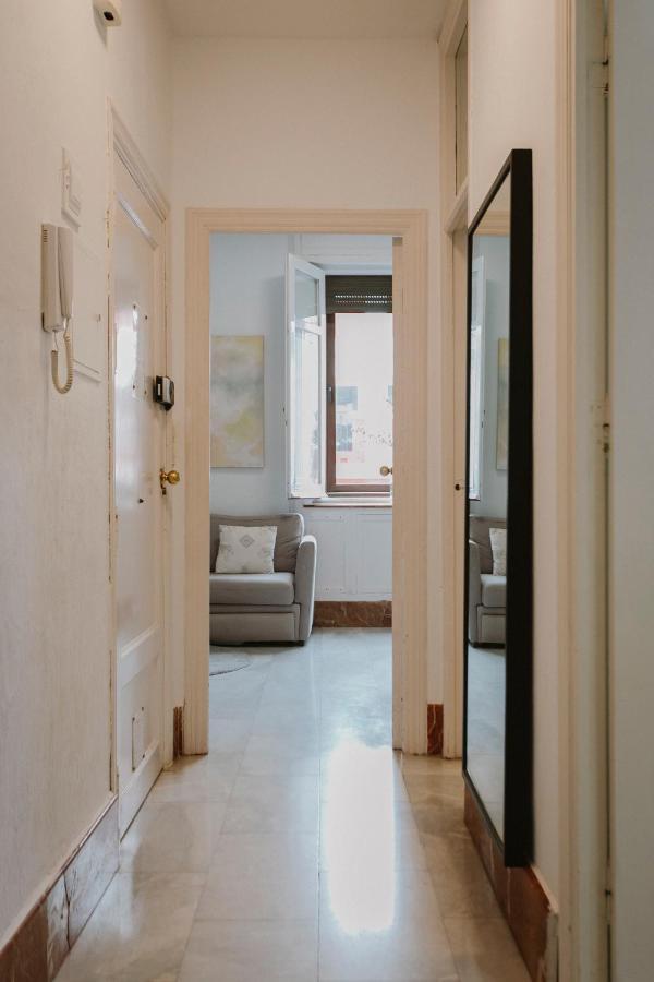 Bright And Cozy-1Bd 1Bth & 2Bd 1Bth- La Giralda Apartamento Sevilha Exterior foto